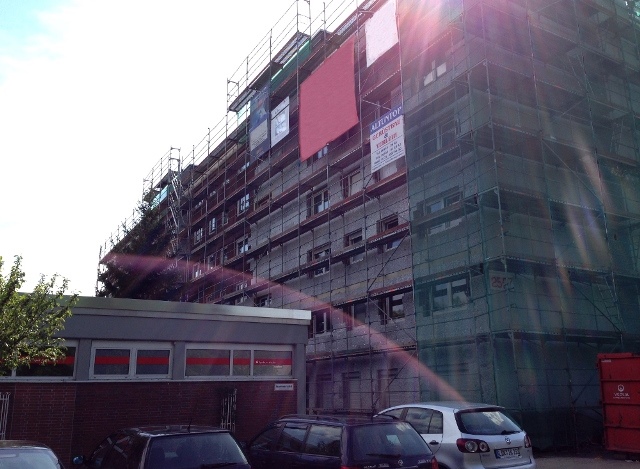 Schutzgeruest-Geruestbau-Geruestbekleidung-Mietshaus-Mainz-Rheinhessen-Altuntop